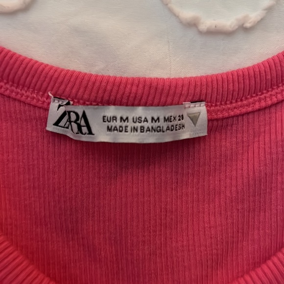 Zara Hot Pink Cropped Tank - Picture 3 of 3
